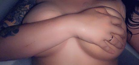 Foto di nudo di fuga di OnlyFans di Aricia Ann