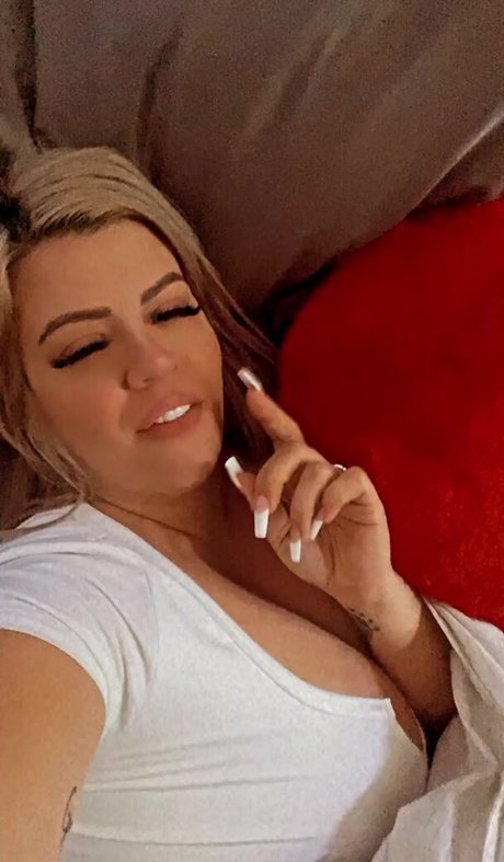 Foto di nudo di fuga di OnlyFans di Christie