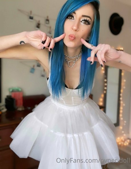 Foto di nudo di fuga di OnlyFans di Paperdoll