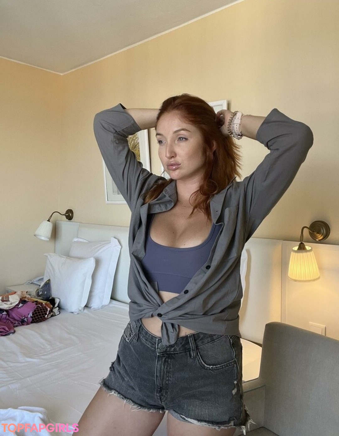 Foto di nudo di fuga di OnlyFans di Redfoxofficial #128 Foto di nudo di fuga di OnlyFans di Redfoxofficial #128