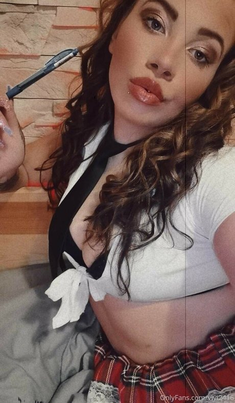 Foto di nudo di fuga di OnlyFans di Vivi2416