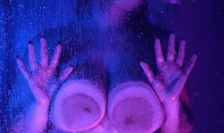 Foto di nudo di fuga di OnlyFans di Manuelanoemirusso