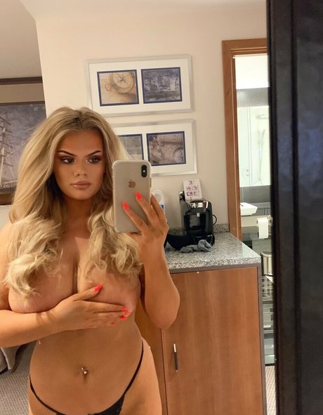 Foto di nudo di fuga di OnlyFans di Tawneyjones