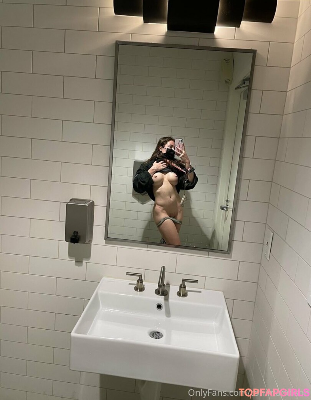 Foto di nudo di fuga di OnlyFans di Torii Maddsion #30 Foto di nudo di fuga di OnlyFans di Torii Maddsion #30