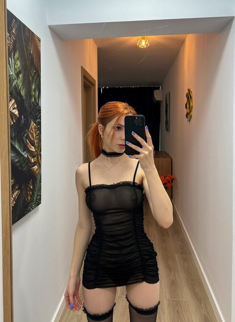 Foto di nudo di fuga di OnlyFans di Beeelina
