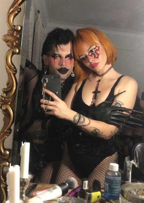 Foto di nudo di fuga di OnlyFans di Doalr
