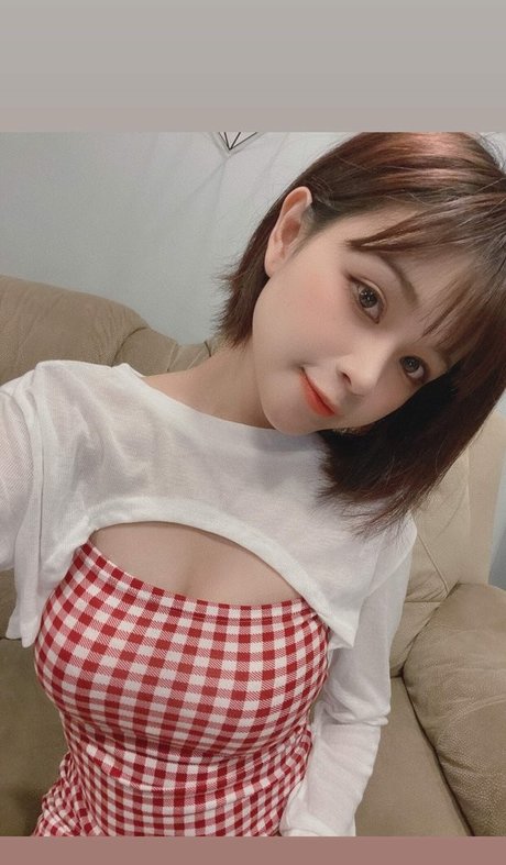 Foto di nudo di fuga di OnlyFans di Miholy