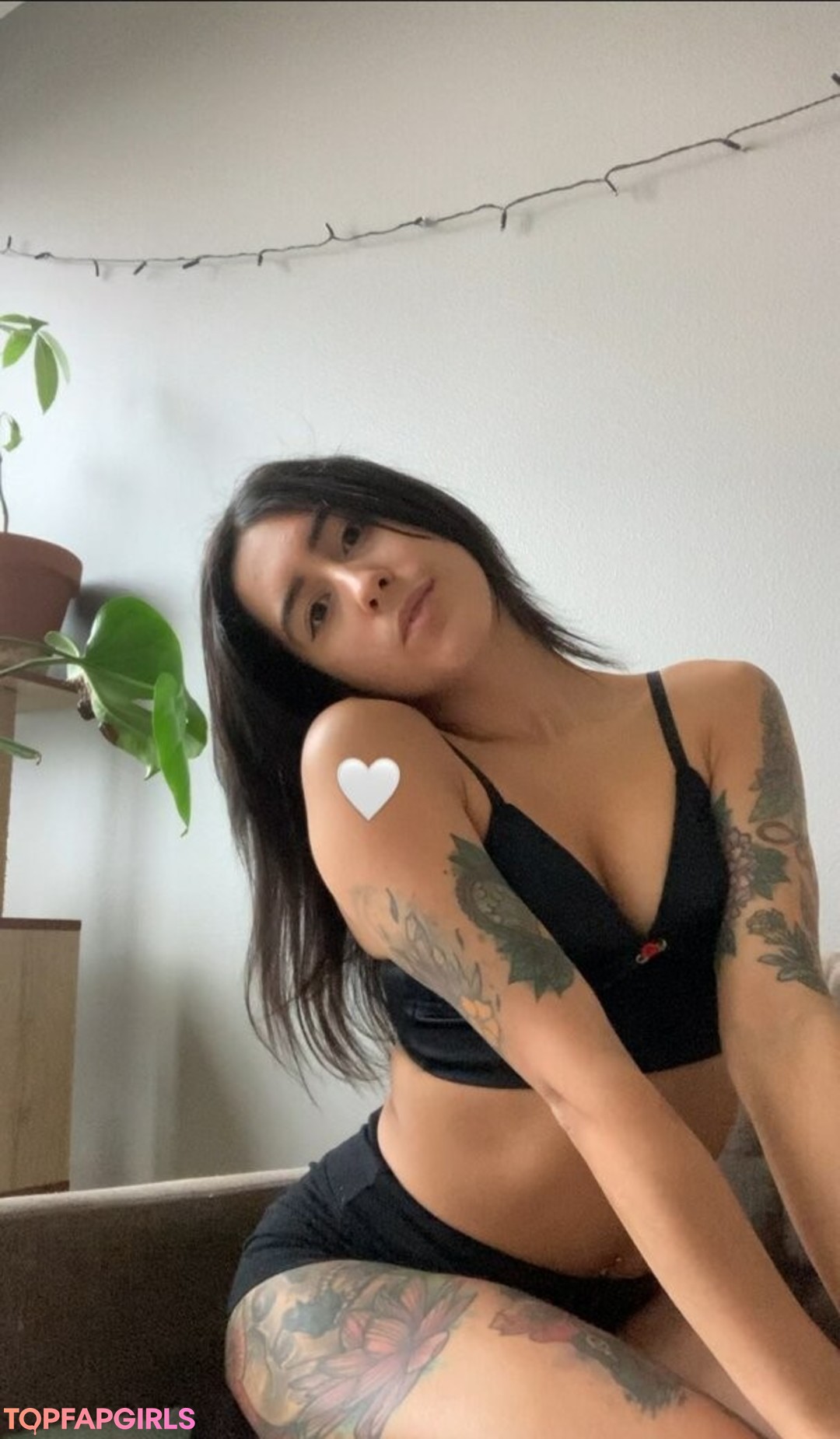 Foto di nudo di fuga di OnlyFans di Lenamarisol #26 Foto di nudo di fuga di OnlyFans di Lenamarisol #26