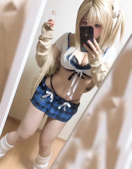 Foto di nudo di fuga di OnlyFans di Asahinamitsuki
