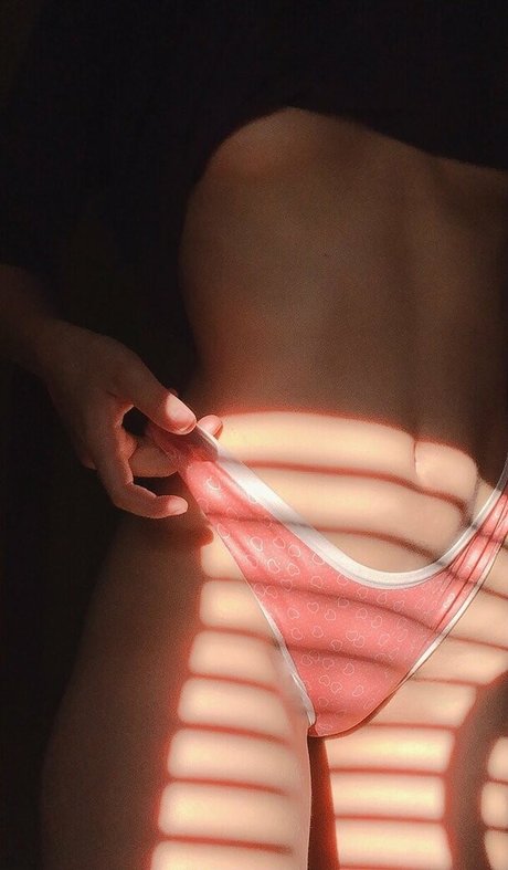 Foto di nudo di fuga di OnlyFans di Cringemarry