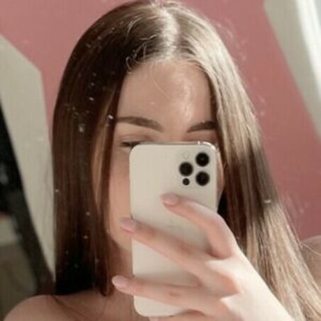 Foto di nudo di fuga di OnlyFans di Shellsea