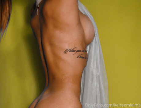 Foto di nudo di fuga di OnlyFans di Yanivandkeira