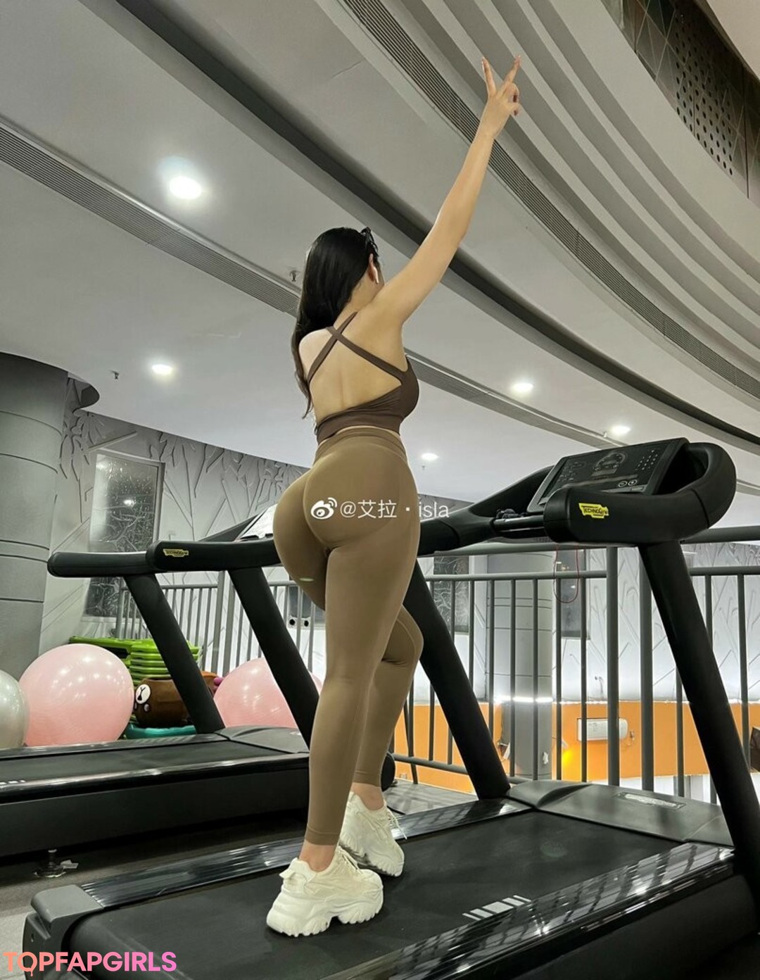 Foto di nudo di fuga di OnlyFans di Islaislababe #9 Foto di nudo di fuga di OnlyFans di Islaislababe #9