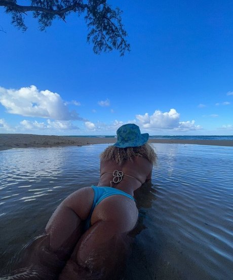 Foto di nudo di fuga di OnlyFans di Thatthickpaige