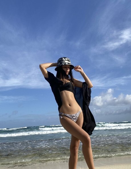 Foto di nudo di fuga di OnlyFans di Carolcor21
