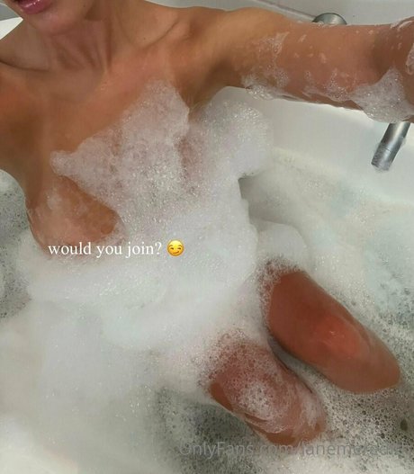 Foto di nudo di fuga di OnlyFans di Lanemeredith