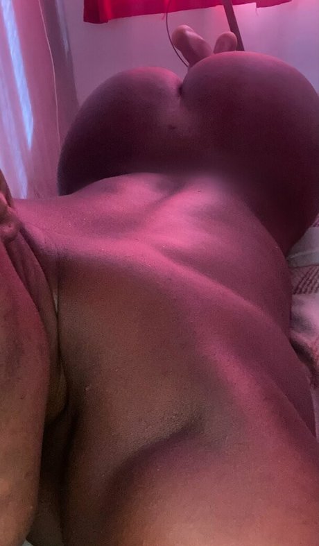 Foto di nudo di fuga di OnlyFans di Bruna Diimy