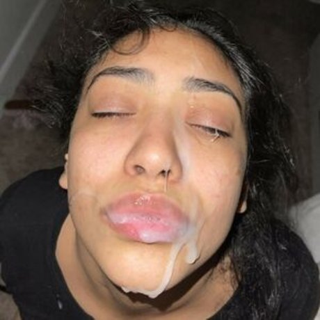 Foto di nudo di fuga di OnlyFans di Lizariasss