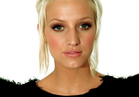 Ashlee Nicole Simpson