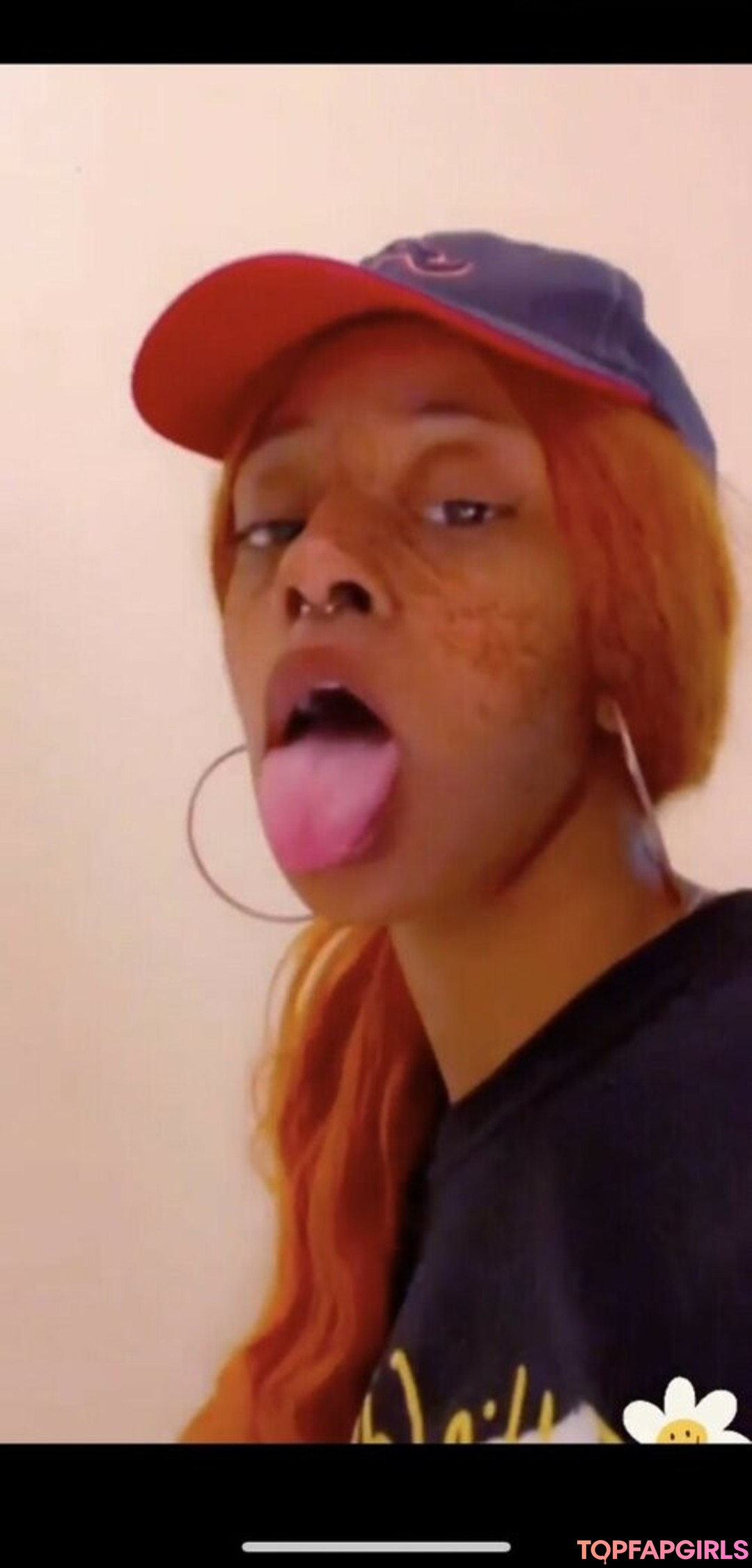 Foto di nudo di fuga di OnlyFans di Sxarlettbabydoll #5 Foto di nudo di fuga di OnlyFans di Sxarlettbabydoll #5