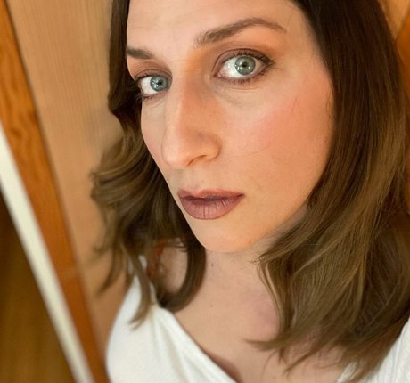 Foto di nudo di fuga di OnlyFans di Chelsea Peretti