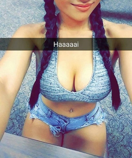 Foto di nudo di fuga di OnlyFans di Ela Pasion