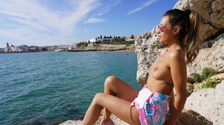 Foto di nudo di fuga di OnlyFans di Amaya Sorni