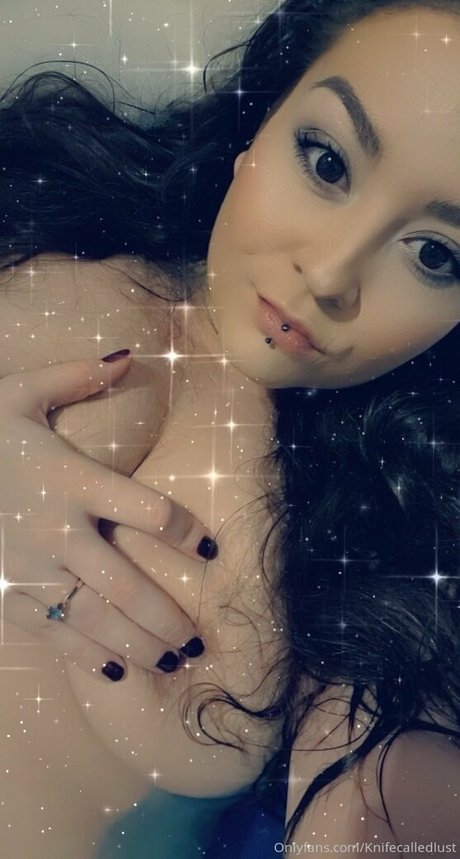 Foto di nudo di fuga di OnlyFans di Knifecalledlust