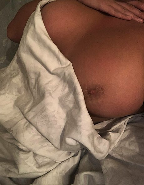 Foto di nudo di fuga di OnlyFans di Ohkatte