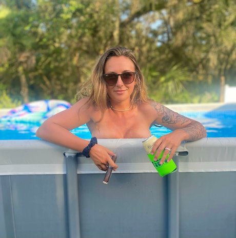 Foto di nudo di fuga di OnlyFans di Katy Coastal