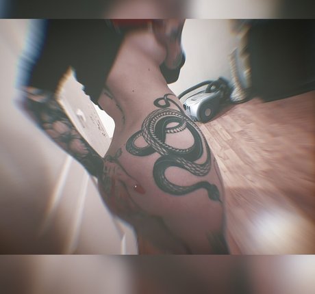 Foto di nudo di fuga di OnlyFans di Martiz Matterz