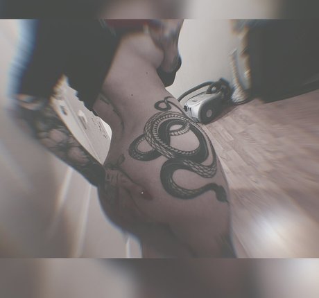 Foto di nudo di fuga di OnlyFans di Martiz Matterz