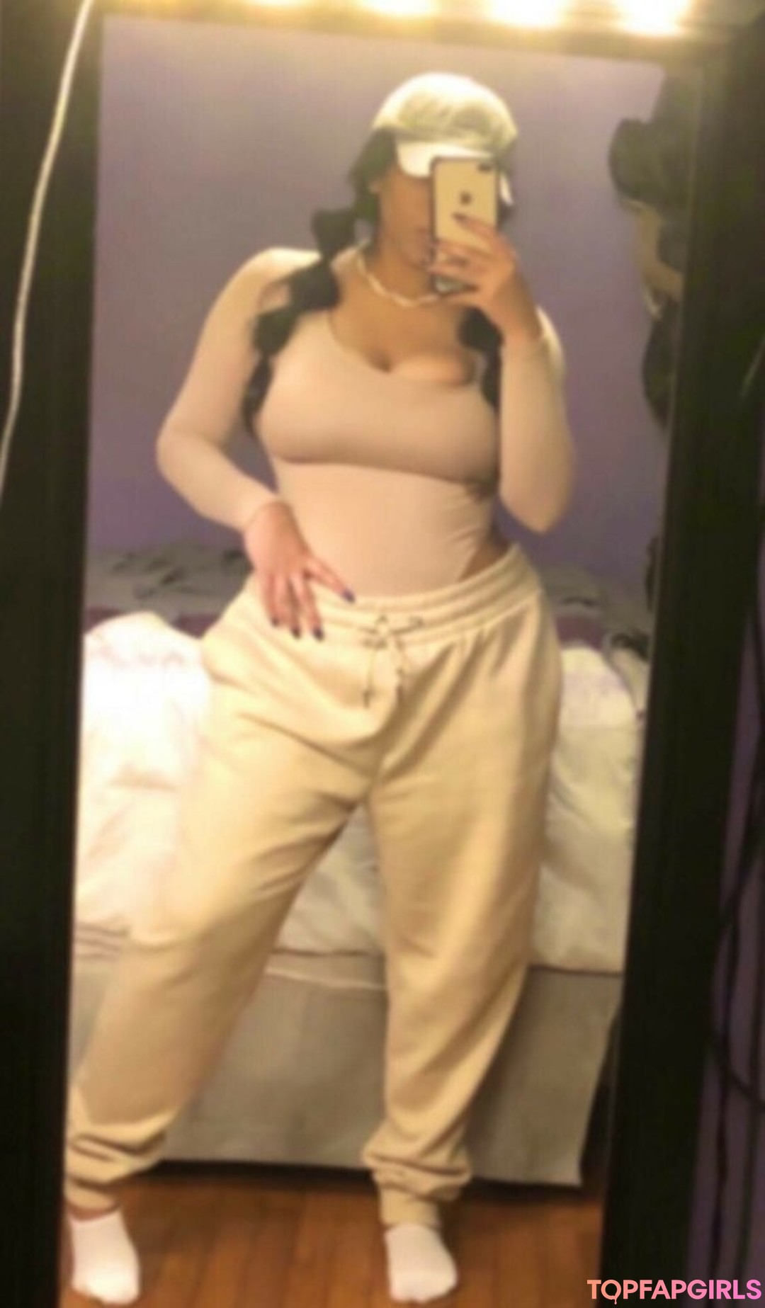 Foto di nudo di fuga di OnlyFans di Ninathepony #20 Foto di nudo di fuga di OnlyFans di Ninathepony #20