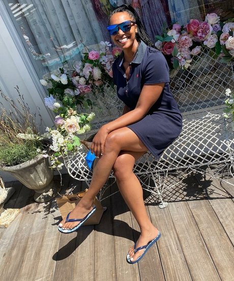 Foto di nudo di fuga di OnlyFans di Dr Ebonie Vincent