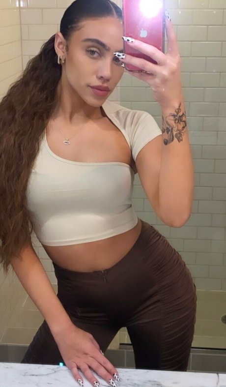 Makayla London