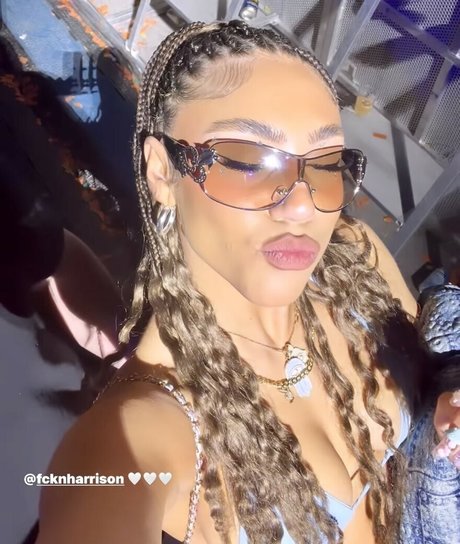 Makayla London