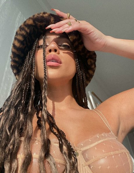Makayla London