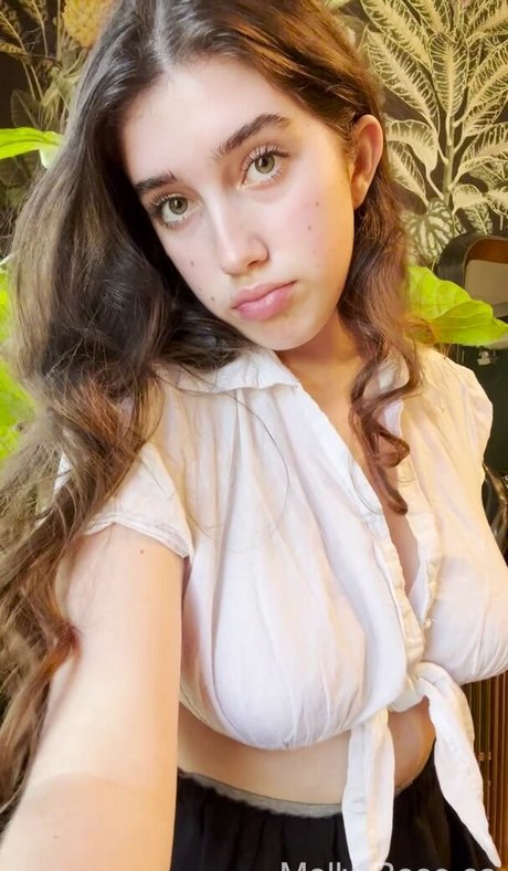 Foto di nudo di fuga di OnlyFans di Molly Barkasy