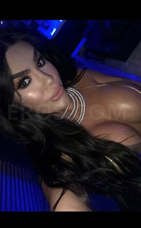 Foto di nudo di fuga di OnlyFans di Nova Escobar