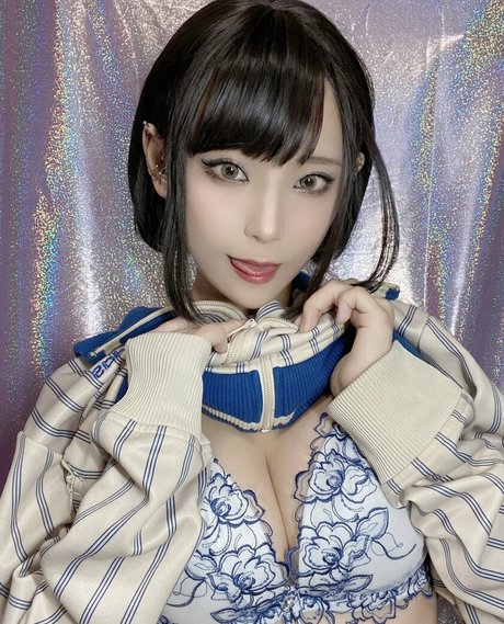 Foto di nudo di fuga di OnlyFans di Tsunko