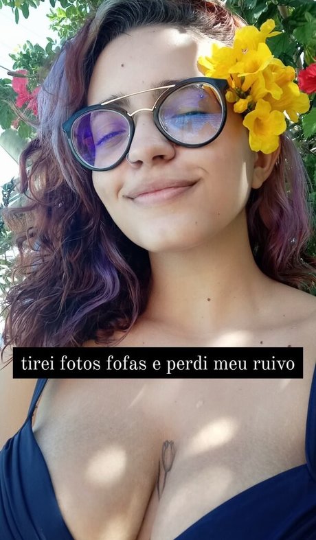 Foto di nudo di fuga di OnlyFans di Sutopias