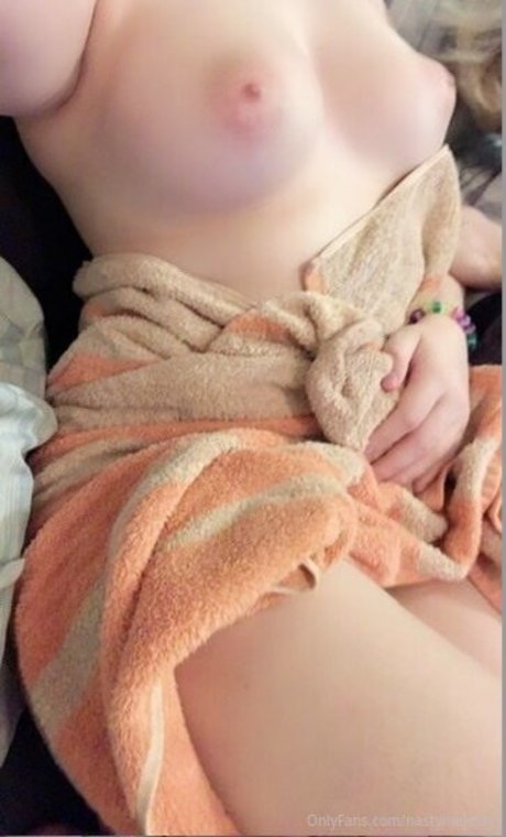 Foto di nudo di fuga di OnlyFans di Nastymajesty
