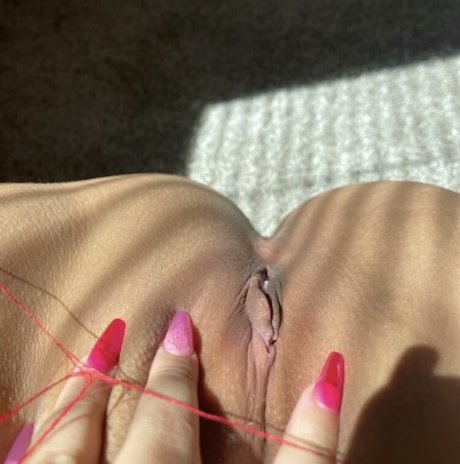 Foto di nudo di fuga di OnlyFans di Kate Strada