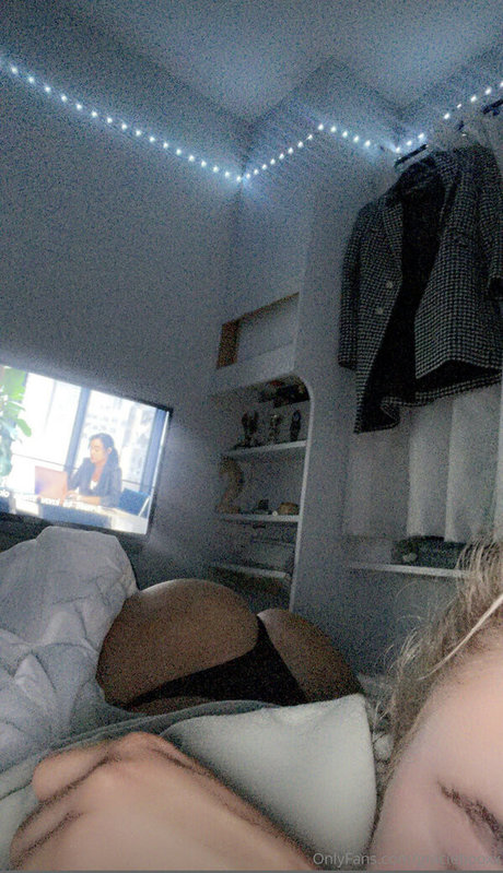 Foto di nudo di fuga di OnlyFans di Graciebooxx