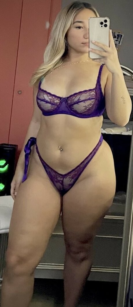 Foto di nudo di fuga di OnlyFans di Desvalenx