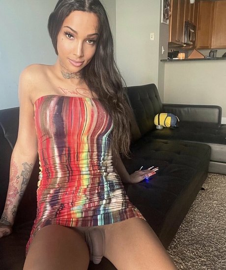 Foto di nudo di fuga di OnlyFans di Thejadedoll