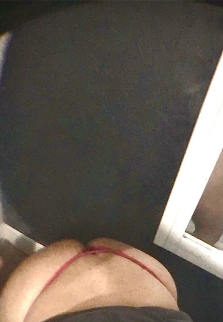 Foto di nudo di fuga di OnlyFans di Llouiexx