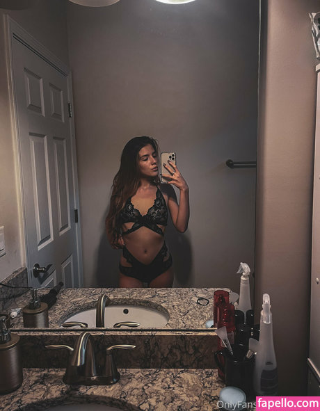 Foto di nudo di fuga di OnlyFans di Kylee Tingstrom