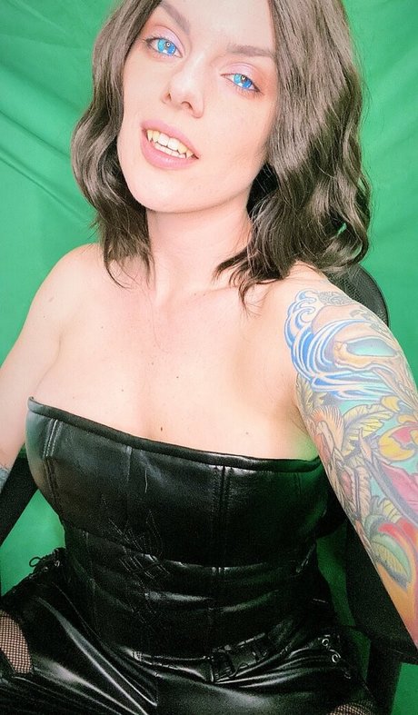 Foto di nudo di fuga di OnlyFans di Vickipsythemoore