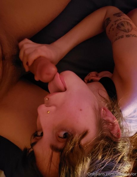 Foto di nudo di fuga di OnlyFans di Hiitssprite